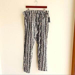 Kiki Ailis Lightweight Hippie Pull On Pants NEW
